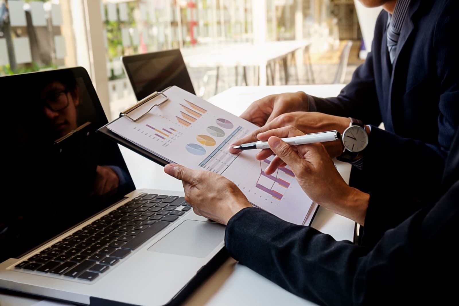 The Shift to Digital: Preparing for B2B e-Invoicing in the UAE with COMPLIANCE iNBOX